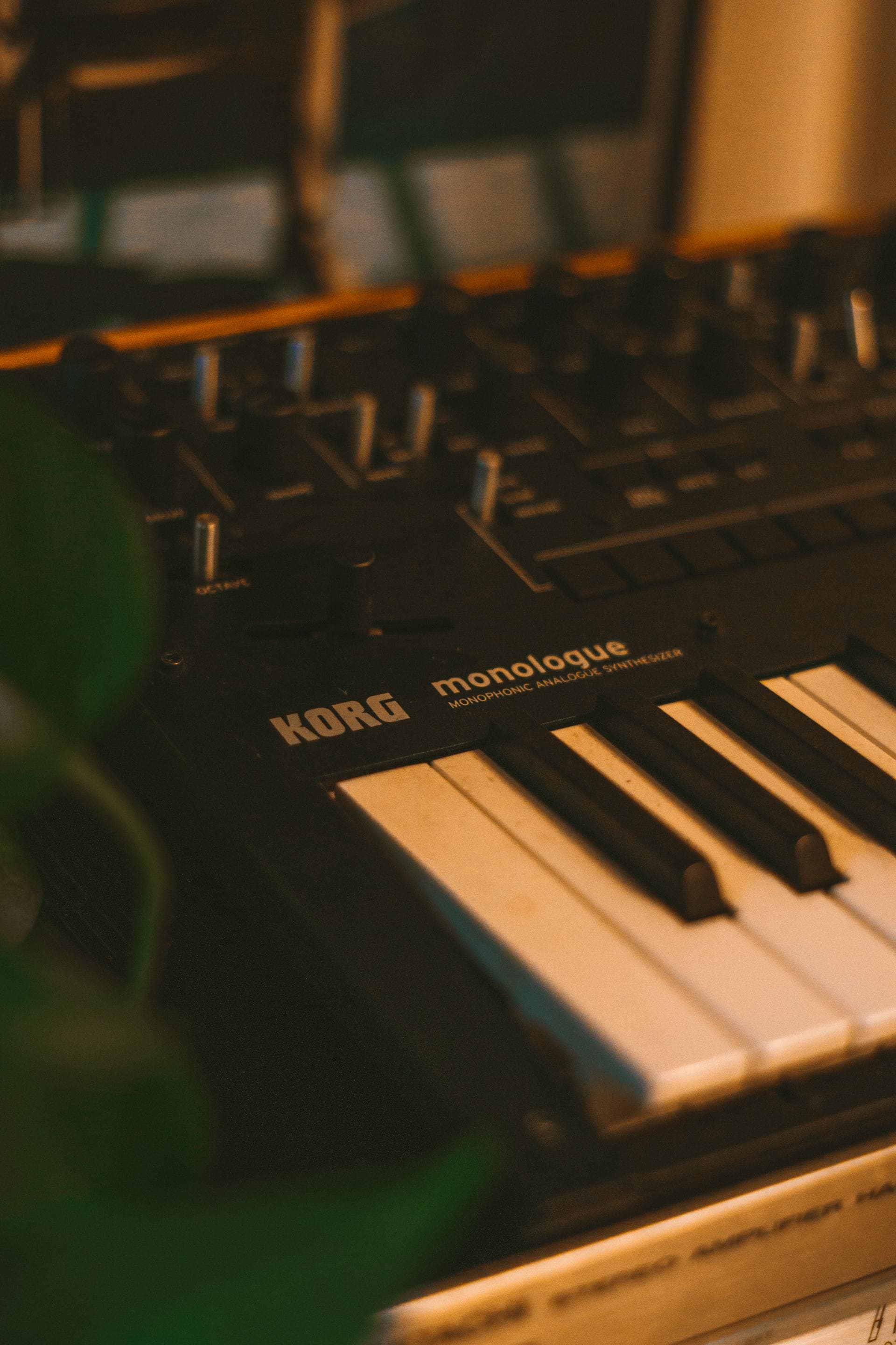 Synthesizer - Korg Minilogue XD